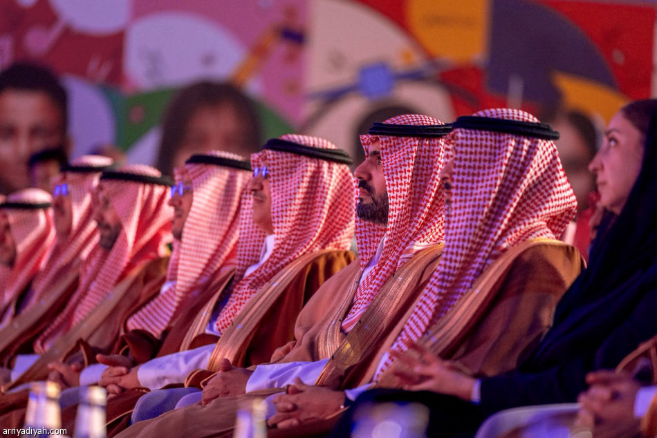 وزيرا الثقافة والتعليم يدشنان أكاديمية «آفاق»