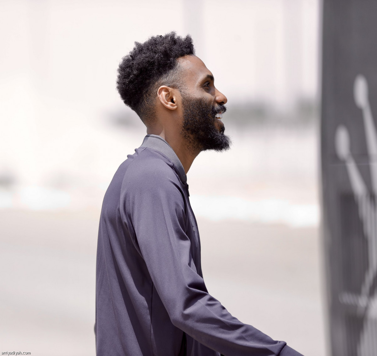 الخلود يغادر