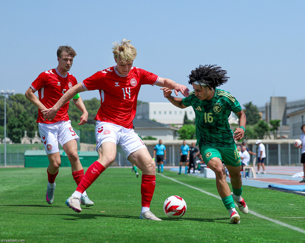 الأخضر في النهائي