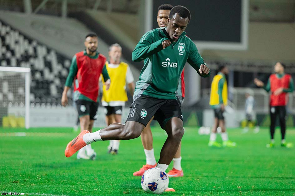 «الأخضر» اكتمل