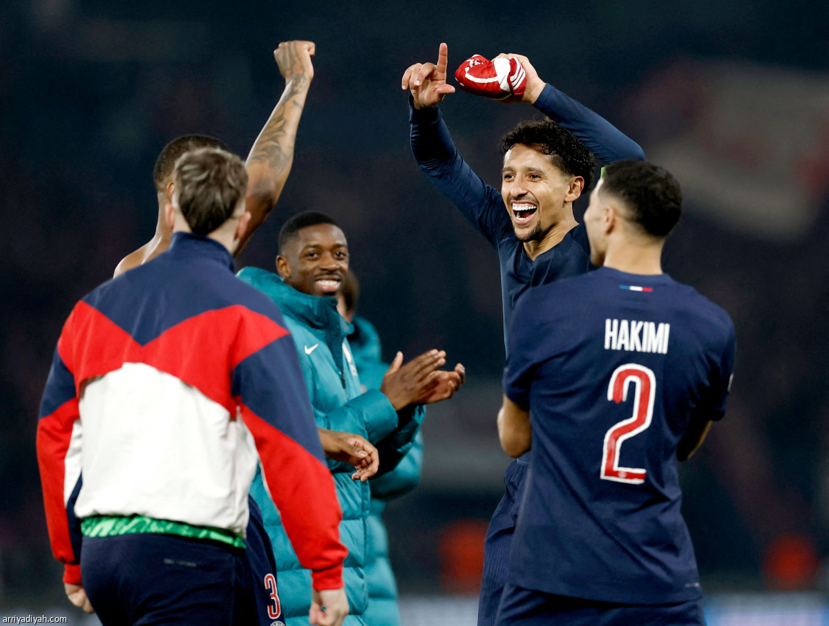 استعراض بسباعية