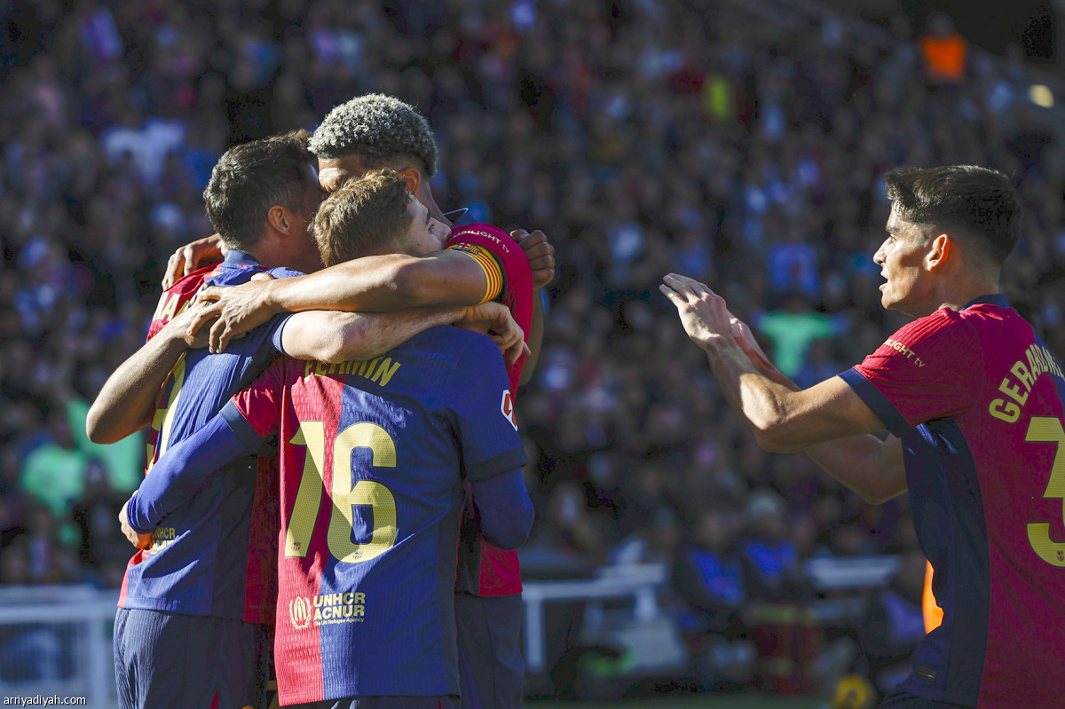 صدارة مطلقة