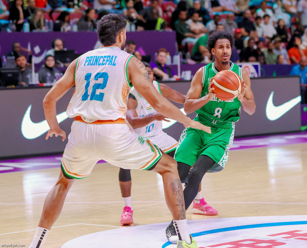 أخضر السلة يحتفل