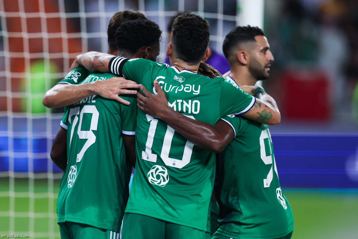 الأهلي ينتصر