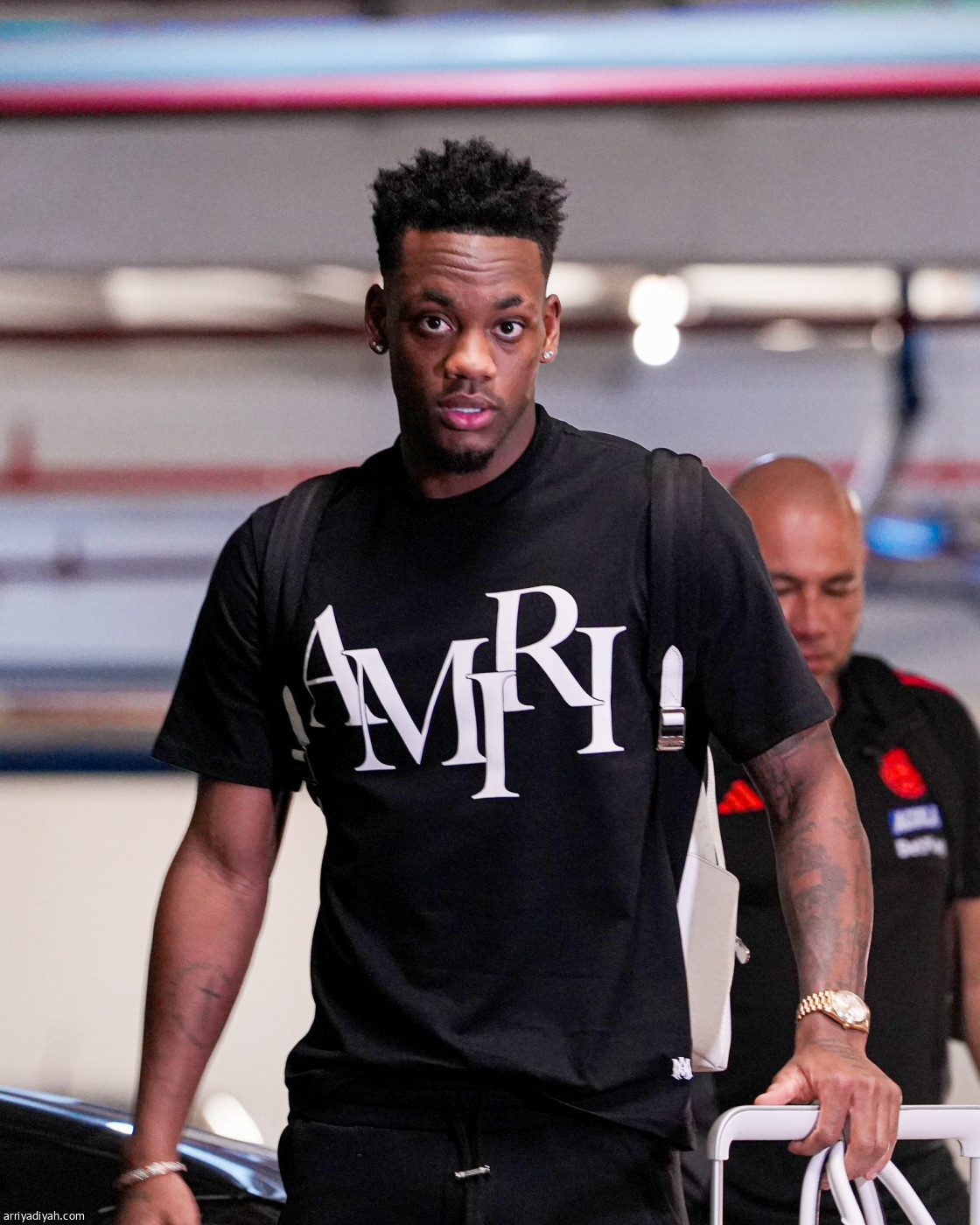 نجوم «روشن».. يتوافدون