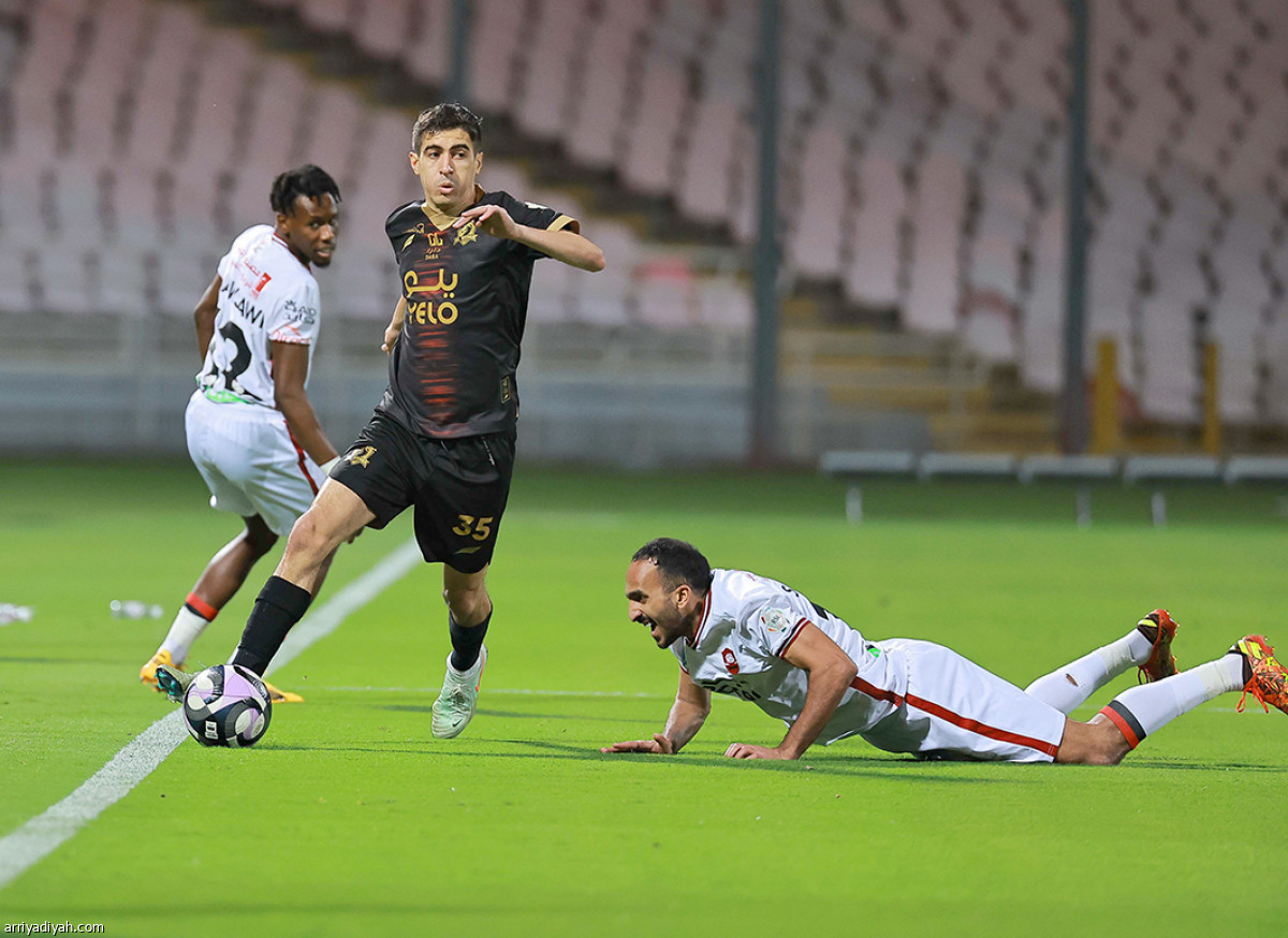 أخيرا فاز الوحدة