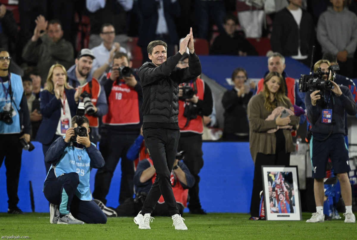 «سيلهيرست بارك» يحتفل