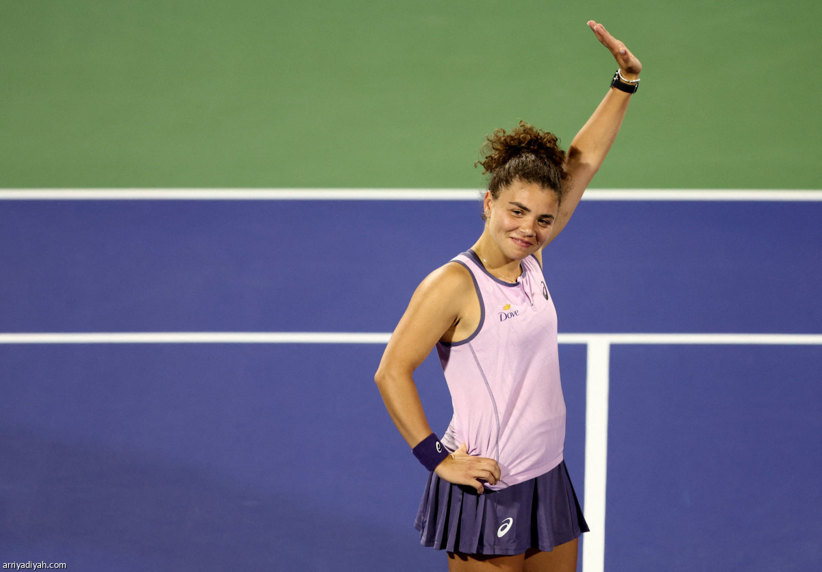 وداع حاملة اللقب