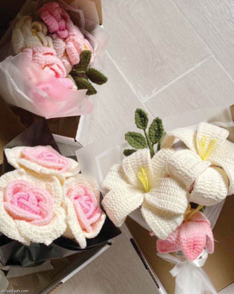 بـ«الكروشيه».. 
شيخة تحارب الملل